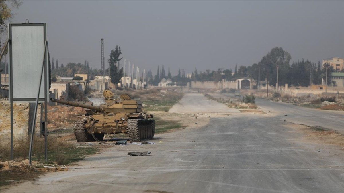 Rusya, Halep’te muhalifleri hedef aldı