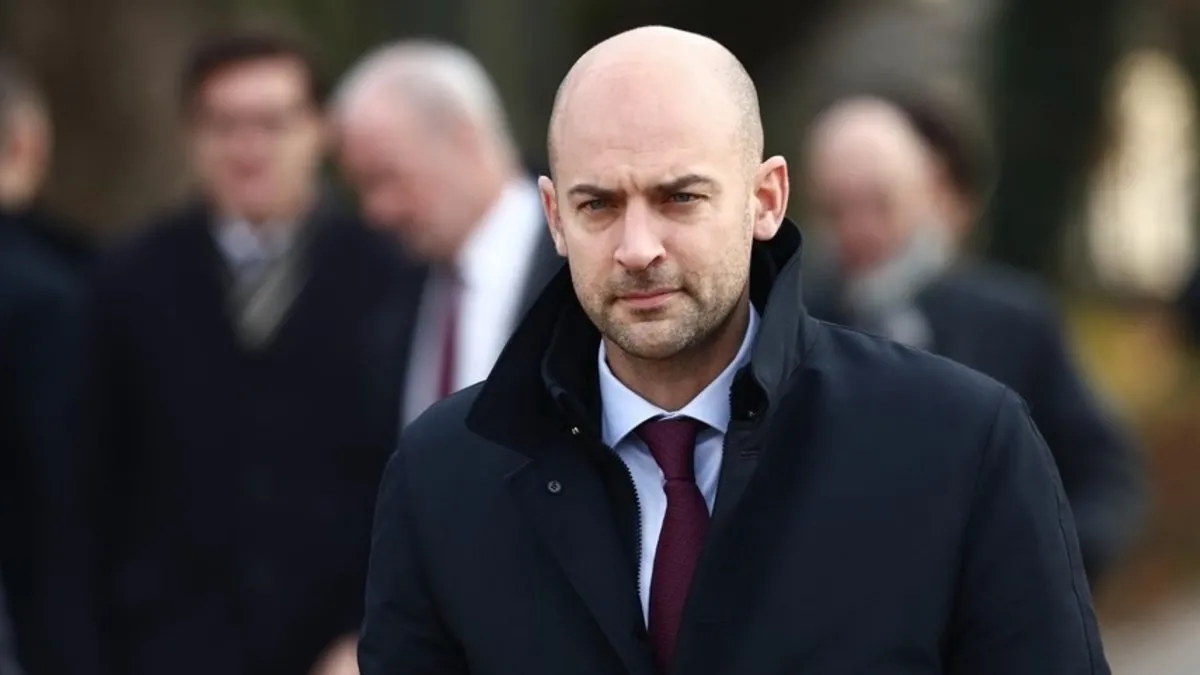 PKK/YPGParis’e gidiyor! Fransa’dan teröristlere övgü Türkiye’ye alçak sözler